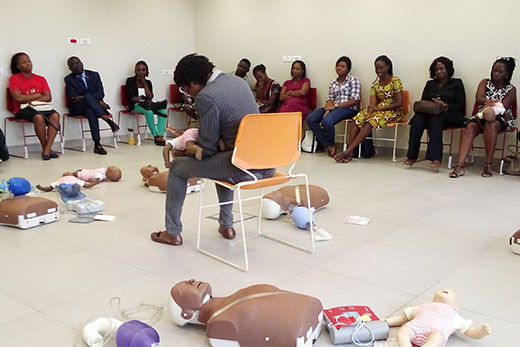 Health and Non-Health Professionals in Ghana trained on CPR at  UGMC